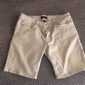 Dress shorts - Forever 21
